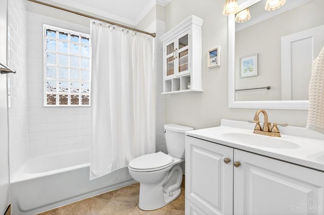 4002 Ballard Avenue, Cincinnati, OH 45209