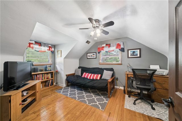 2901 Ponderosa Drive, Shaler, PA 15101