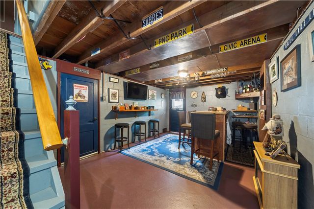 2901 Ponderosa Drive, Shaler, PA 15101