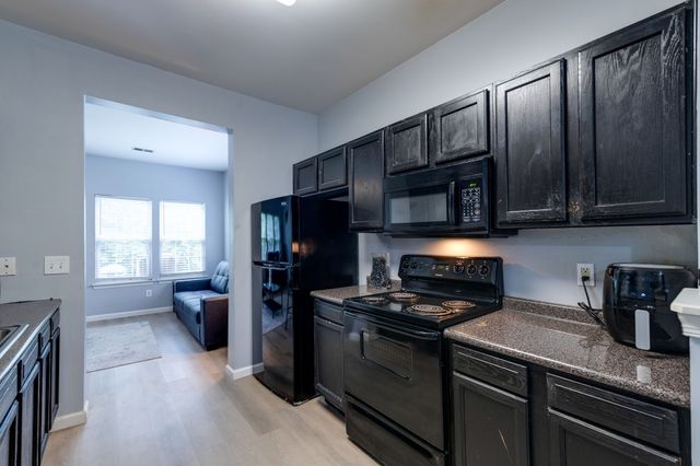 3401 Anderson Rd Unit 12, Antioch, TN 37013
