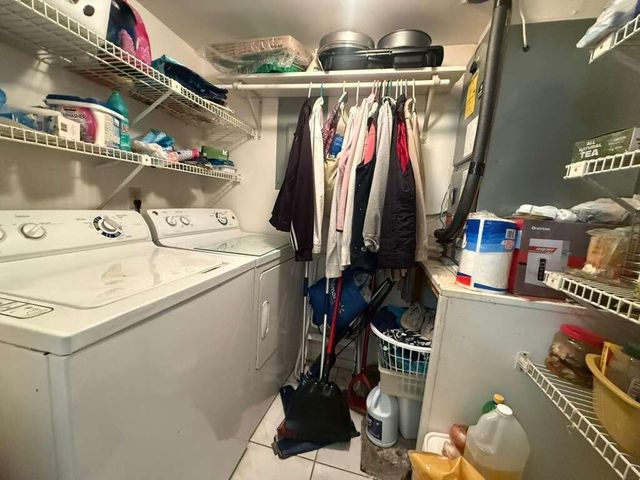 213 Pine HOV Circle, Greenacres, FL 33463