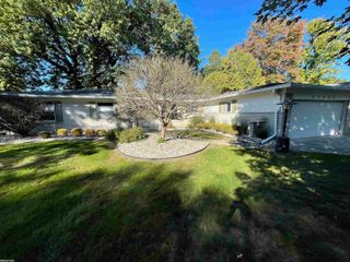 37431 Tall Oak Drive, Clinton Twp, MI 48036