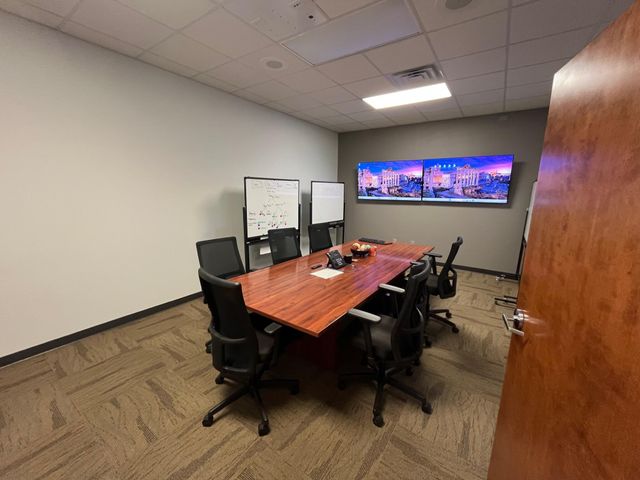 2171 Industrial Court North, Ozark, MO 65721