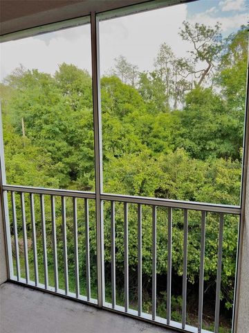 2122 PARK CRESCENT DRIVE, Land O Lakes, FL 34639