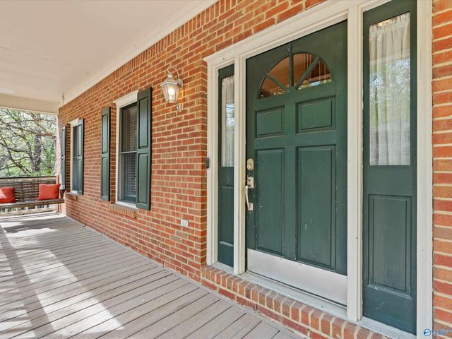 2619 Excalibur Drive SE, Huntsville, AL 35803