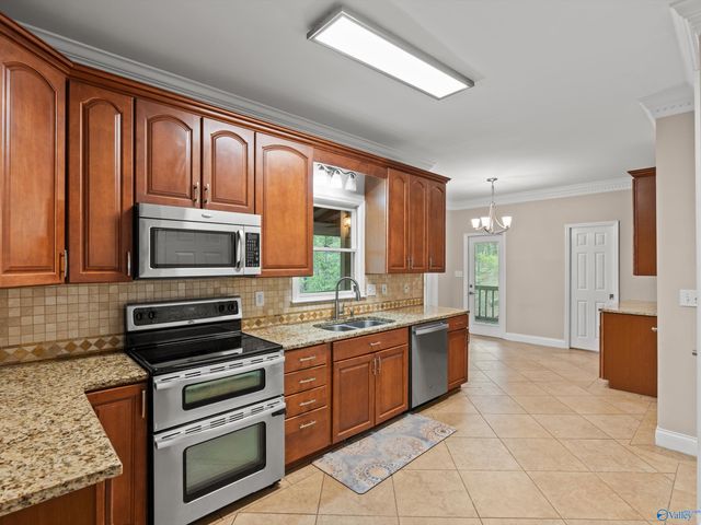 2619 Excalibur Drive SE, Huntsville, AL 35803