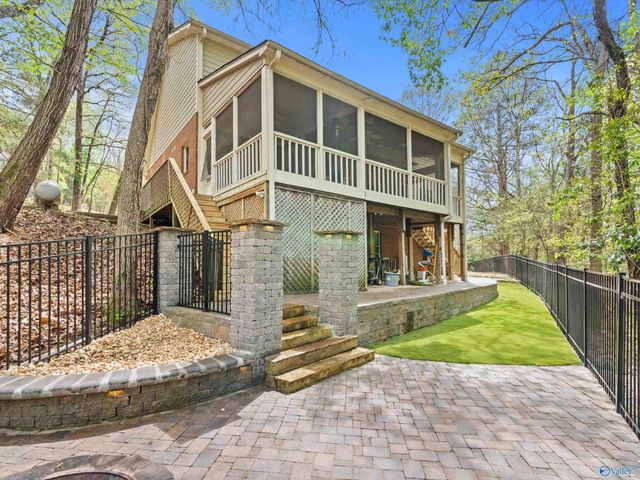 2619 Excalibur Drive SE, Huntsville, AL 35803