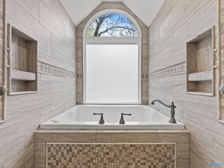 2619 Excalibur Drive SE, Huntsville, AL 35803