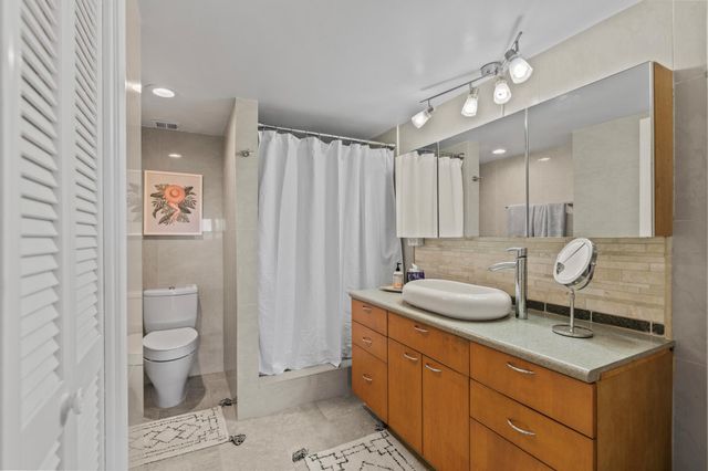 750 NE Spanish River Boulevard 2040, Boca Raton, FL 33431