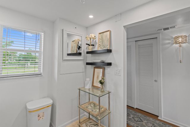 750 NE Spanish River Boulevard 2040, Boca Raton, FL 33431