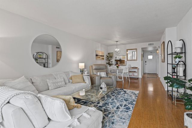 750 NE Spanish River Boulevard 2040, Boca Raton, FL 33431