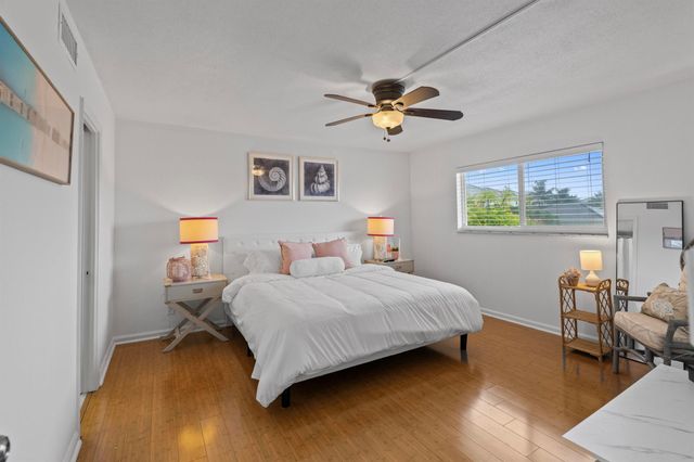 750 NE Spanish River Boulevard 2040, Boca Raton, FL 33431