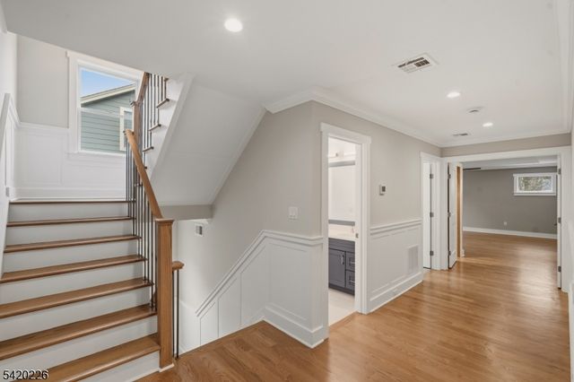 732 Embree Cres, Westfield Town, NJ 07090