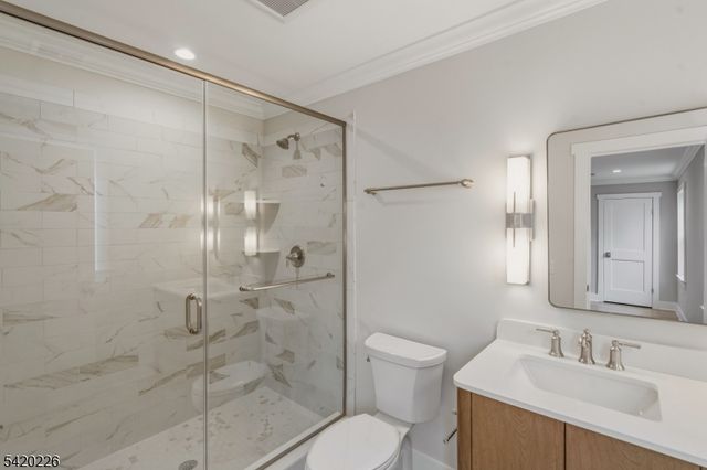 732 Embree Cres, Westfield Town, NJ 07090