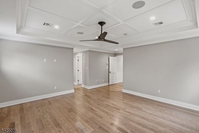732 Embree Cres, Westfield Town, NJ 07090