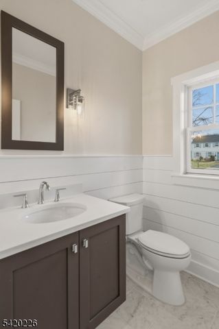732 Embree Cres, Westfield Town, NJ 07090