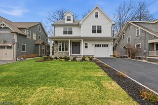 732 Embree Cres, Westfield Town, NJ 07090