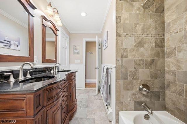 17 Kiowa, Oakland Boro, NJ 07436