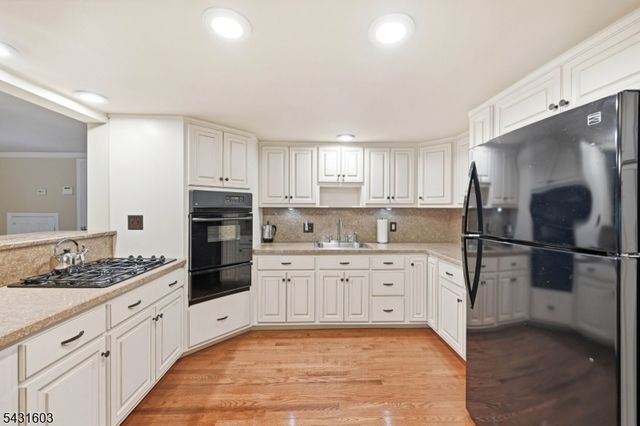 17 Kiowa, Oakland Boro, NJ 07436