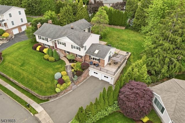 17 Kiowa, Oakland Boro, NJ 07436