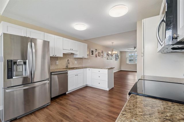 4715 BAY STREET NE 223, St Petersburg, FL 33703