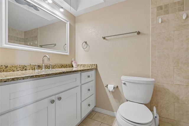 4715 BAY STREET NE 223, St Petersburg, FL 33703