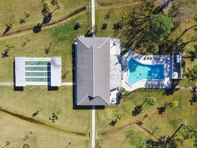 4715 BAY STREET NE 223, St Petersburg, FL 33703