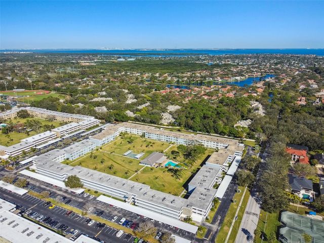 4715 BAY STREET NE 223, St Petersburg, FL 33703