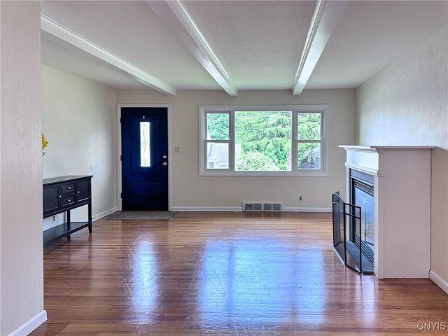 2 Claridge Court, New Hartford, NY 13413
