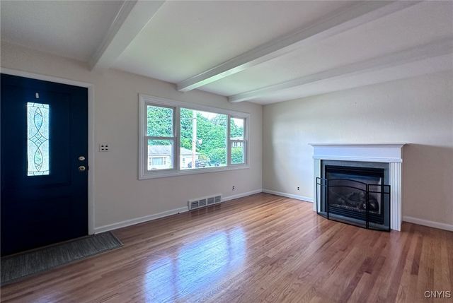 2 Claridge Court, New Hartford, NY 13413