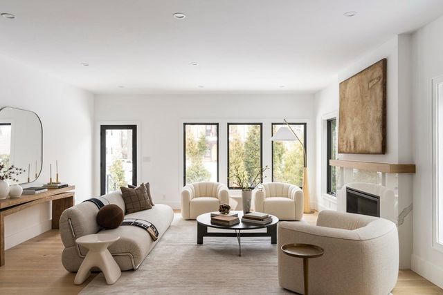 230 Auburn St 230, Newton, MA 02466