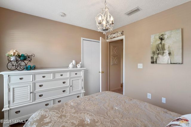 10018 GOVERN Lane, Jacksonville, FL 32225