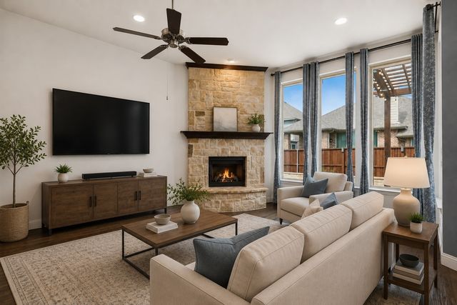 404 Warwick Boulevard, Lewisville, TX 75056