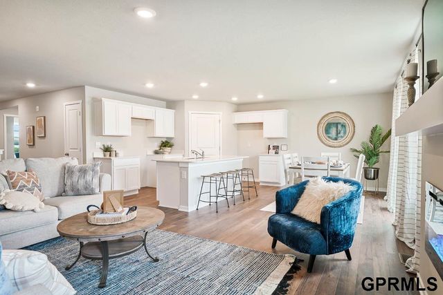 12664 S 206th Street, Gretna, NE 68028