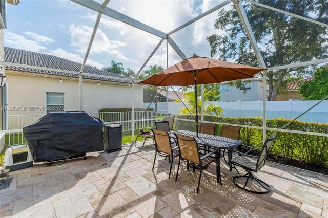 1996 NW 170th Ter, Pembroke Pines, FL 33028