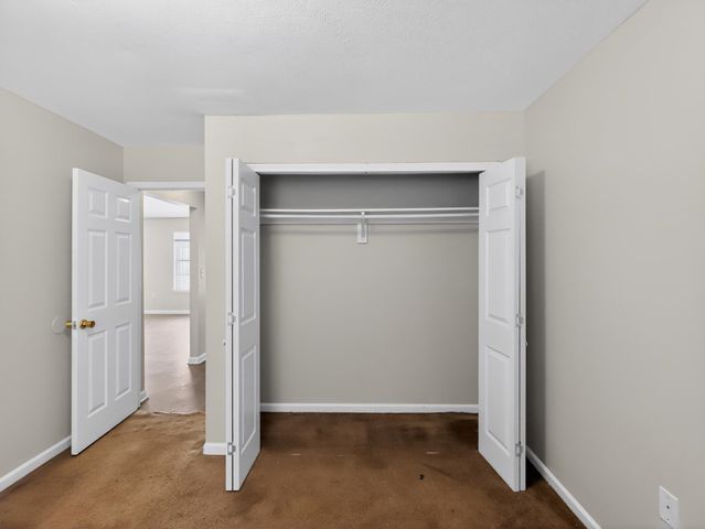 1833 Tamara Way, Spartanburg, SC 29301