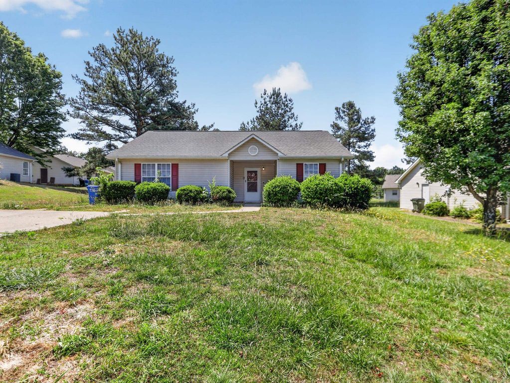 1833 Tamara Way, Spartanburg, SC 29301