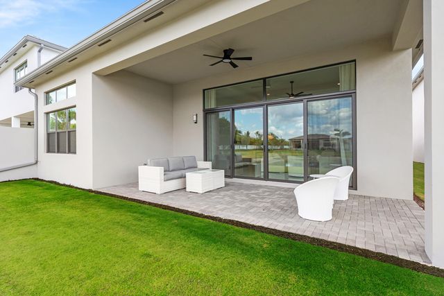 21015 Tangelo Tree Drive, Boca Raton, FL 33434