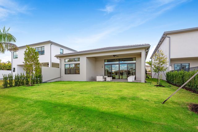 21015 Tangelo Tree Drive, Boca Raton, FL 33434