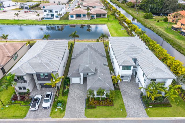 21015 Tangelo Tree Drive, Boca Raton, FL 33434