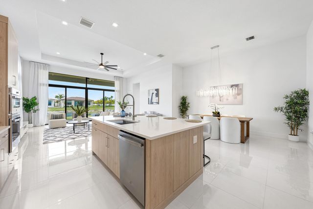 21015 Tangelo Tree Drive, Boca Raton, FL 33434