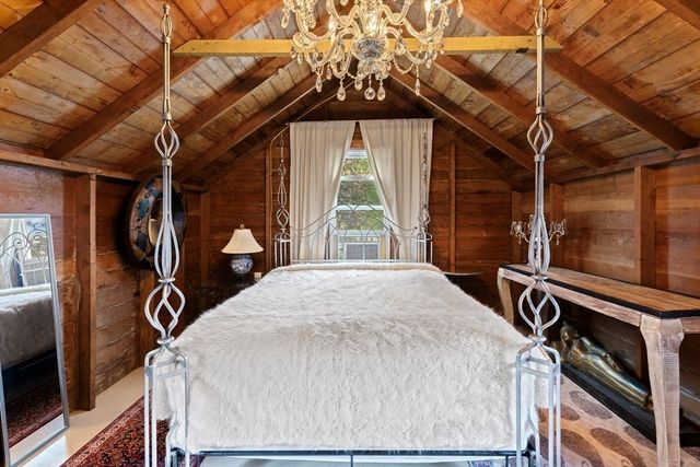 10 East Blvd, Wareham, MA 02571