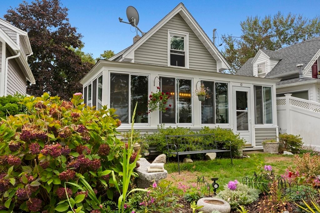 10 East Blvd, Wareham, MA 02571