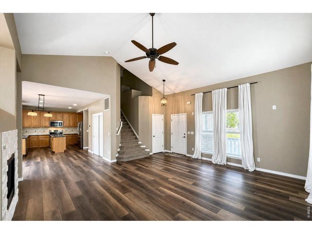 1527 Prairie Song Pl, Longmont, CO 80504