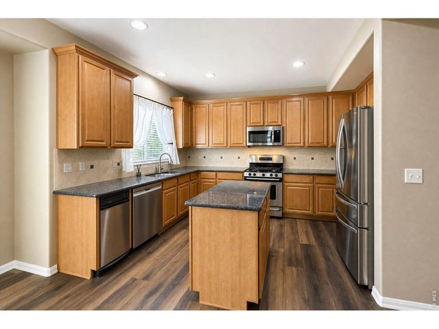 1527 Prairie Song Pl, Longmont, CO 80504