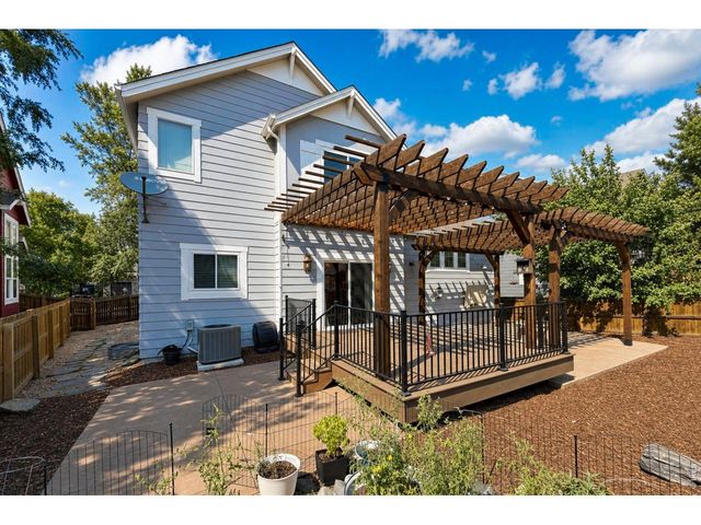 1527 Prairie Song Pl, Longmont, CO 80504