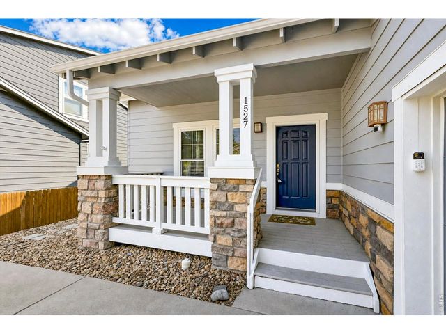 1527 Prairie Song Pl, Longmont, CO 80504