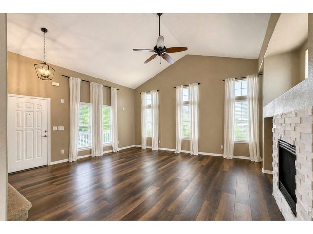 1527 Prairie Song Pl, Longmont, CO 80504