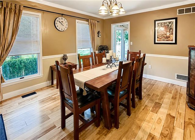 4659 Oakwood Lane, Lower Nazareth Twp, PA 18064