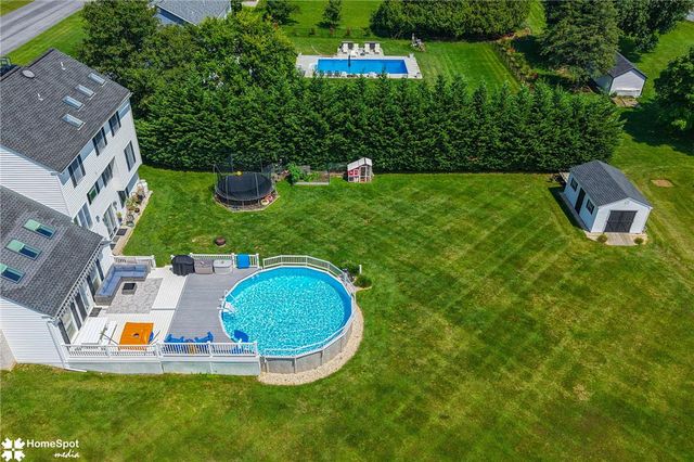 4659 Oakwood Lane, Lower Nazareth Twp, PA 18064